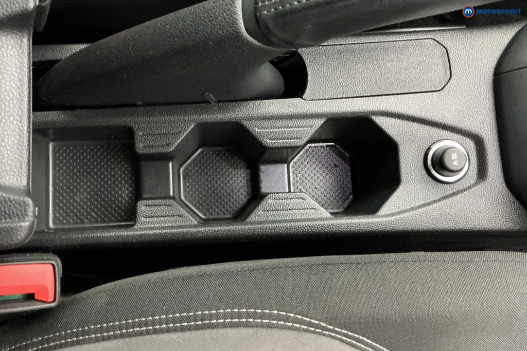 Volkswagen Taigo R-Line Manual Petrol SUV - Stock Number (1586223) - 13th supplementary image