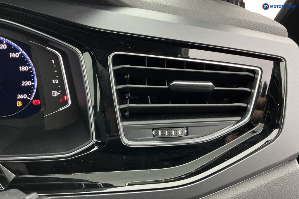 Volkswagen Taigo R-Line Manual Petrol SUV - Stock Number (1586223) - 18th supplementary image