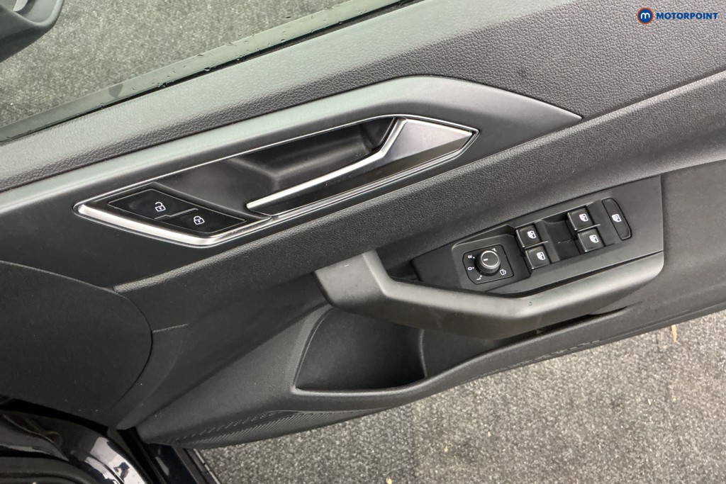 Volkswagen Taigo R-Line Manual Petrol SUV - Stock Number (1586223) - 20th supplementary image