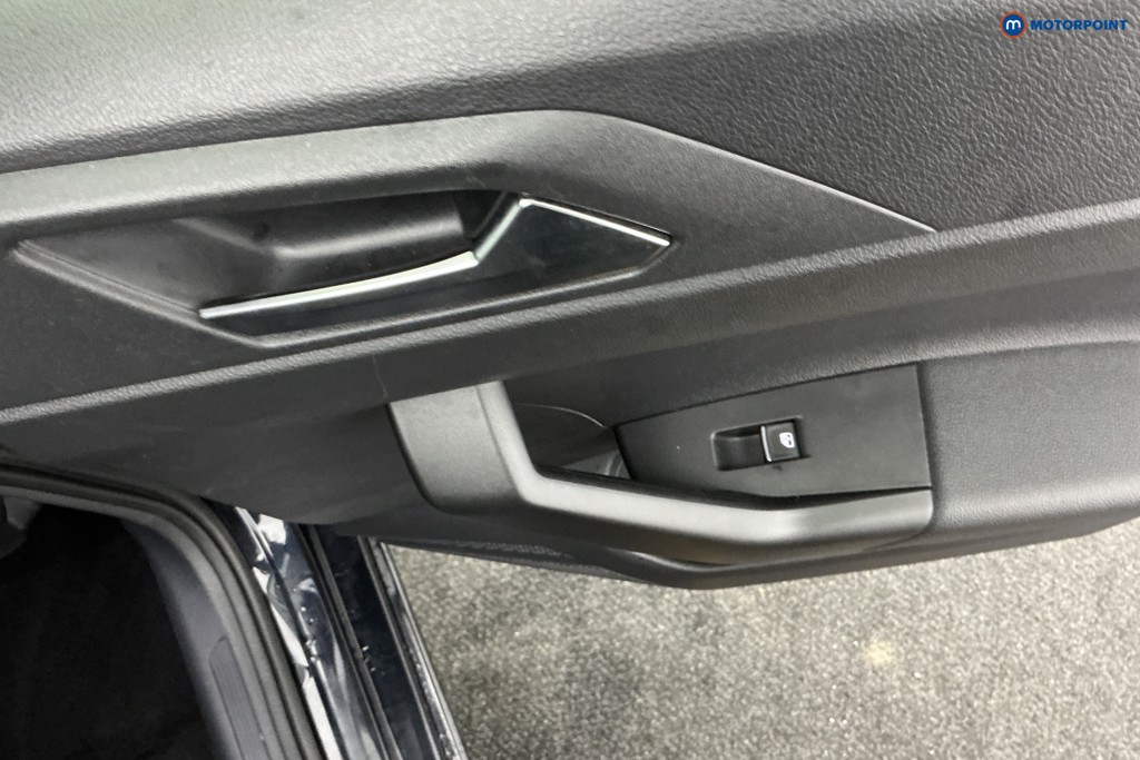 Volkswagen Taigo R-Line Manual Petrol SUV - Stock Number (1586223) - 22nd supplementary image