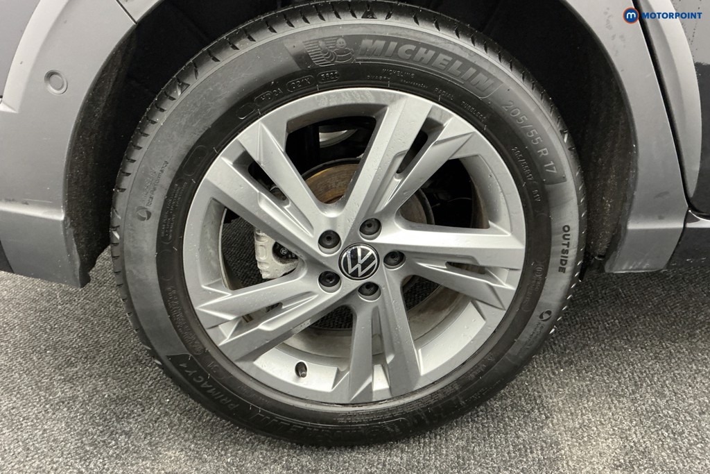 Volkswagen Taigo R-Line Manual Petrol SUV - Stock Number (1586223) - 31st supplementary image