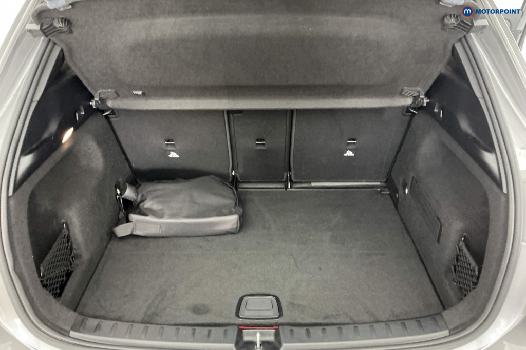 Mercedes-Benz GLA Exclusive Edition Automatic Petrol Plug-In Hybrid SUV - Stock Number (1586257) - 3rd supplementary image