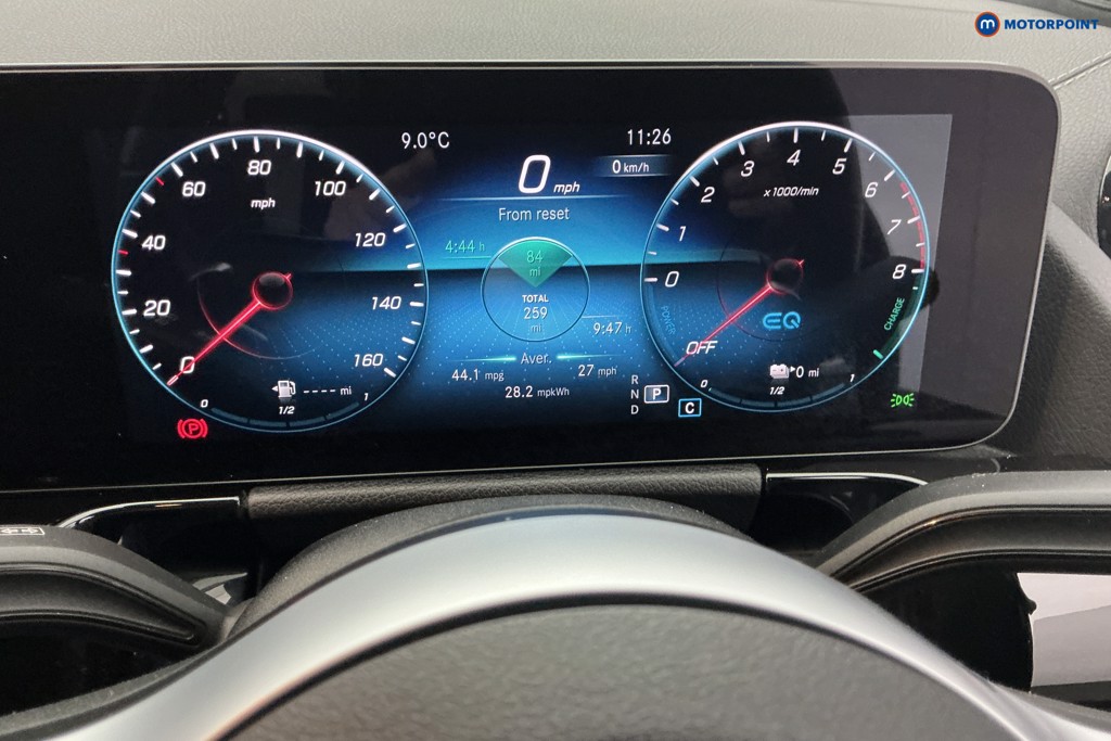 Mercedes-Benz GLA Exclusive Edition Automatic Petrol Plug-In Hybrid SUV - Stock Number (1586257) - 9th supplementary image