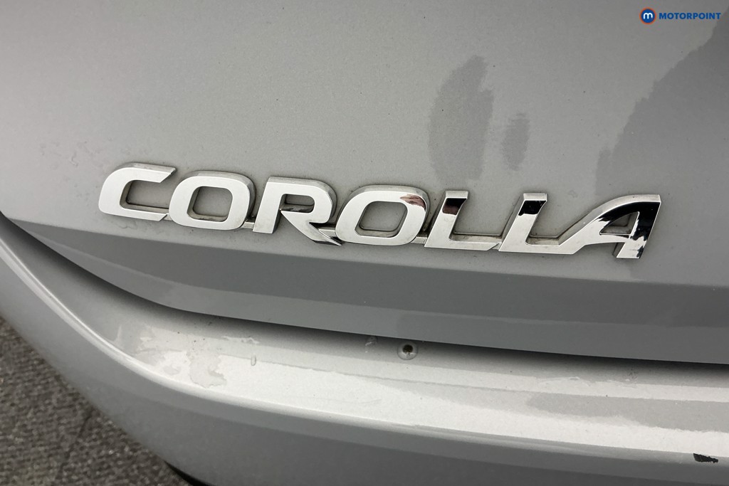 Toyota Corolla Design Automatic Petrol-Electric Hybrid Estate - Stock Number (1586883) - 32nd supplementary image