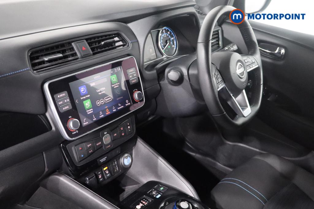 Nissan Leaf N-Connecta Automatic Electric Hatchback - Stock Number (1586950) - 16th supplementary image