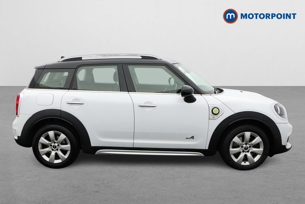 Mini Countryman Cooper S E Classic Automatic Petrol Plug-In Hybrid SUV - Stock Number (1587040) - Drivers side