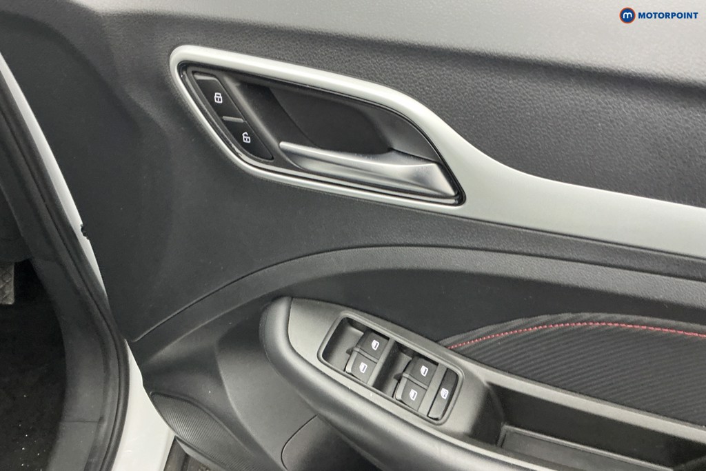 Mg Motor Uk ZS Excite Manual Petrol SUV - Stock Number (1587072) - 22nd supplementary image