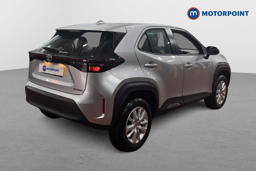 Toyota Yaris Cross Icon Automatic Petrol-Electric Hybrid Estate - Stock Number (1587244) - Drivers side rear corner