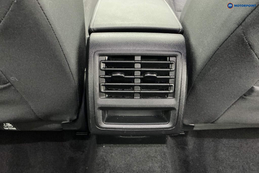 Volkswagen Golf Life Manual Petrol Hatchback - Stock Number (1587381) - 9th supplementary image