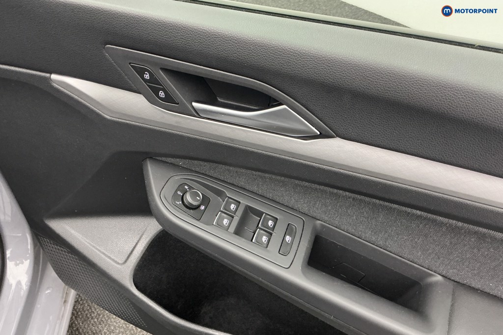 Volkswagen Golf Life Manual Petrol Hatchback - Stock Number (1587381) - 22nd supplementary image