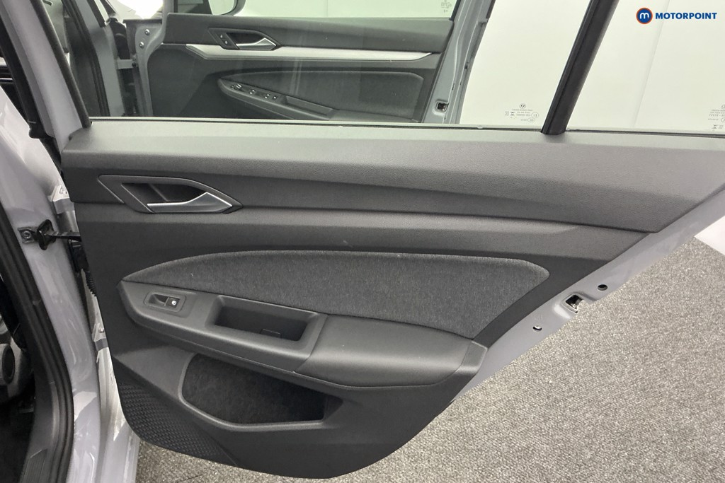 Volkswagen Golf Life Manual Petrol Hatchback - Stock Number (1587381) - 23rd supplementary image