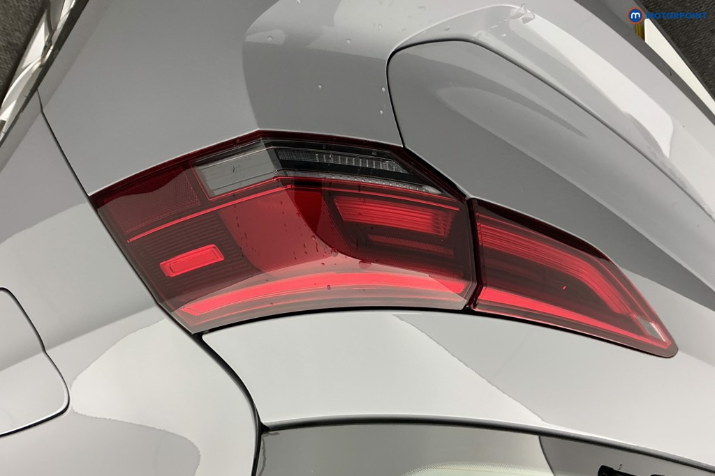 Volkswagen Golf Life Manual Petrol Hatchback - Stock Number (1587381) - 29th supplementary image