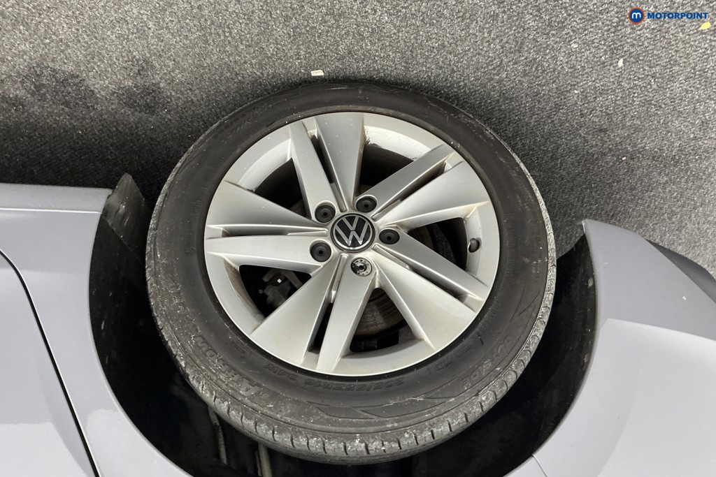 Volkswagen Golf Life Manual Petrol Hatchback - Stock Number (1587381) - 32nd supplementary image