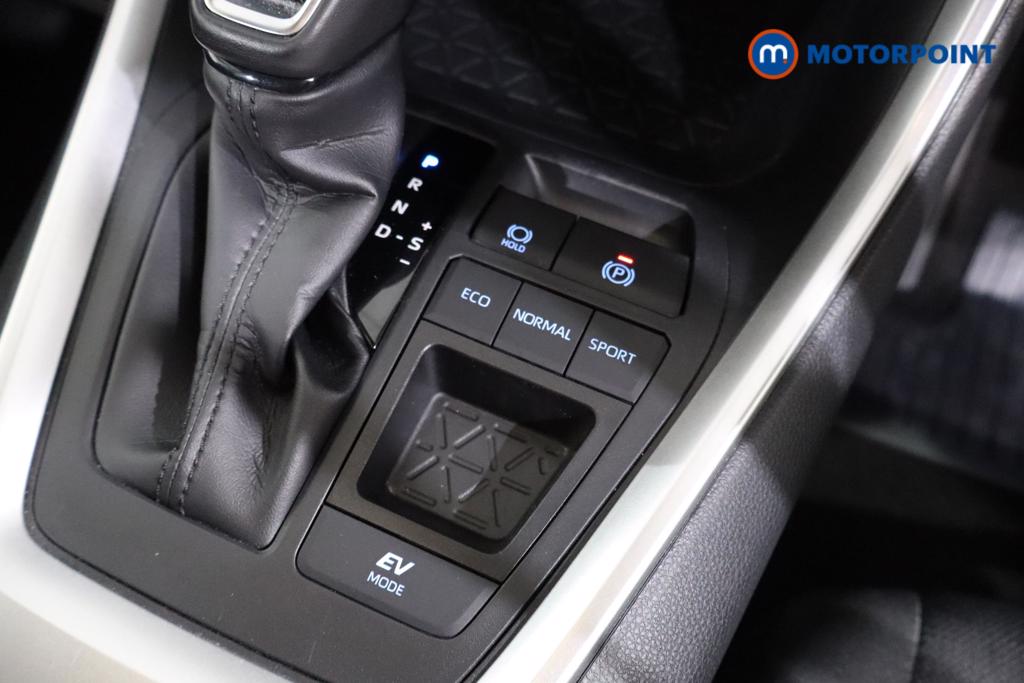 Toyota Rav4 Design Automatic Petrol-Electric Hybrid SUV - Stock Number (1587469) - 4th supplementary image
