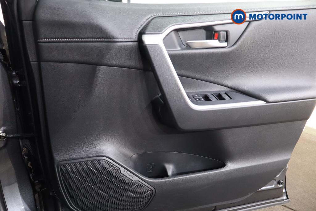 Toyota Rav4 Design Automatic Petrol-Electric Hybrid SUV - Stock Number (1587469) - 9th supplementary image