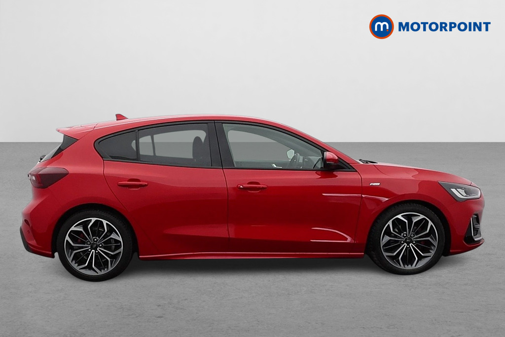 Ford Focus St-Line Vignale Automatic Diesel Hatchback - Stock Number (1587690) - Drivers side