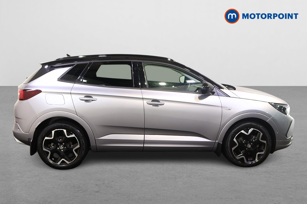 Vauxhall Grandland Ultimate Automatic Diesel SUV - Stock Number (1587902) - Drivers side