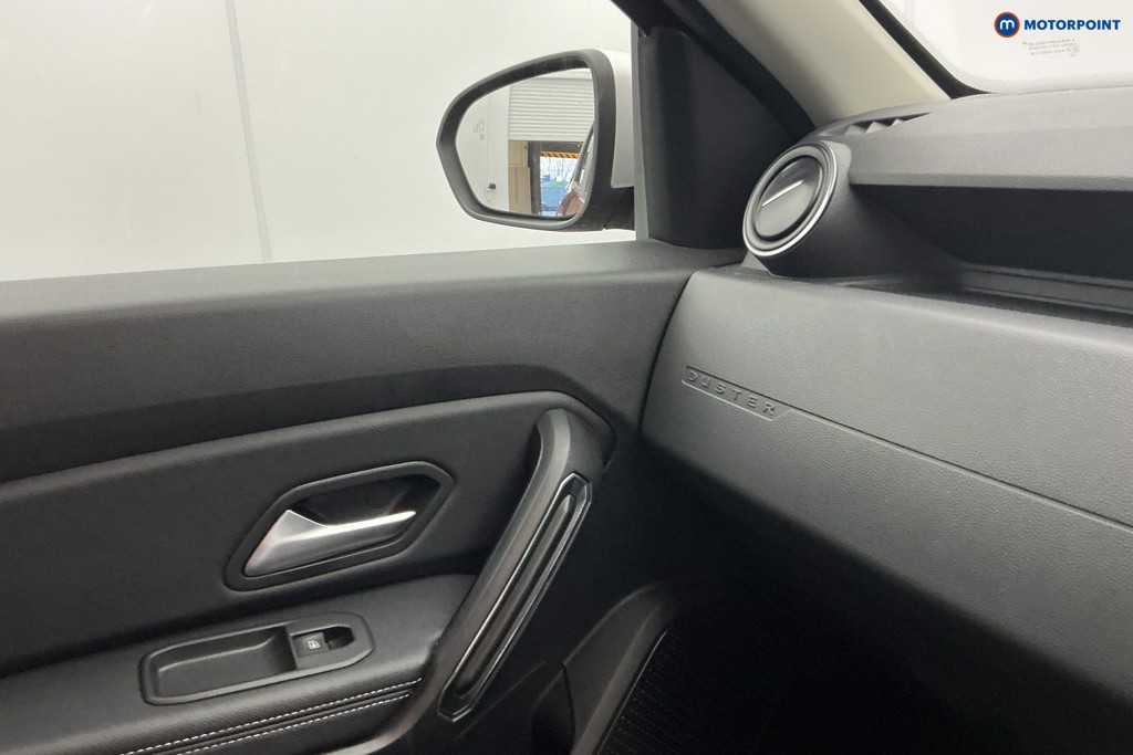 Dacia Duster Prestige Manual Petrol SUV - Stock Number (1588308) - 17th supplementary image