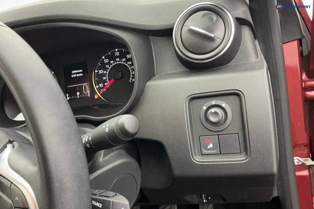 Dacia Duster Prestige Manual Petrol SUV - Stock Number (1588308) - 20th supplementary image