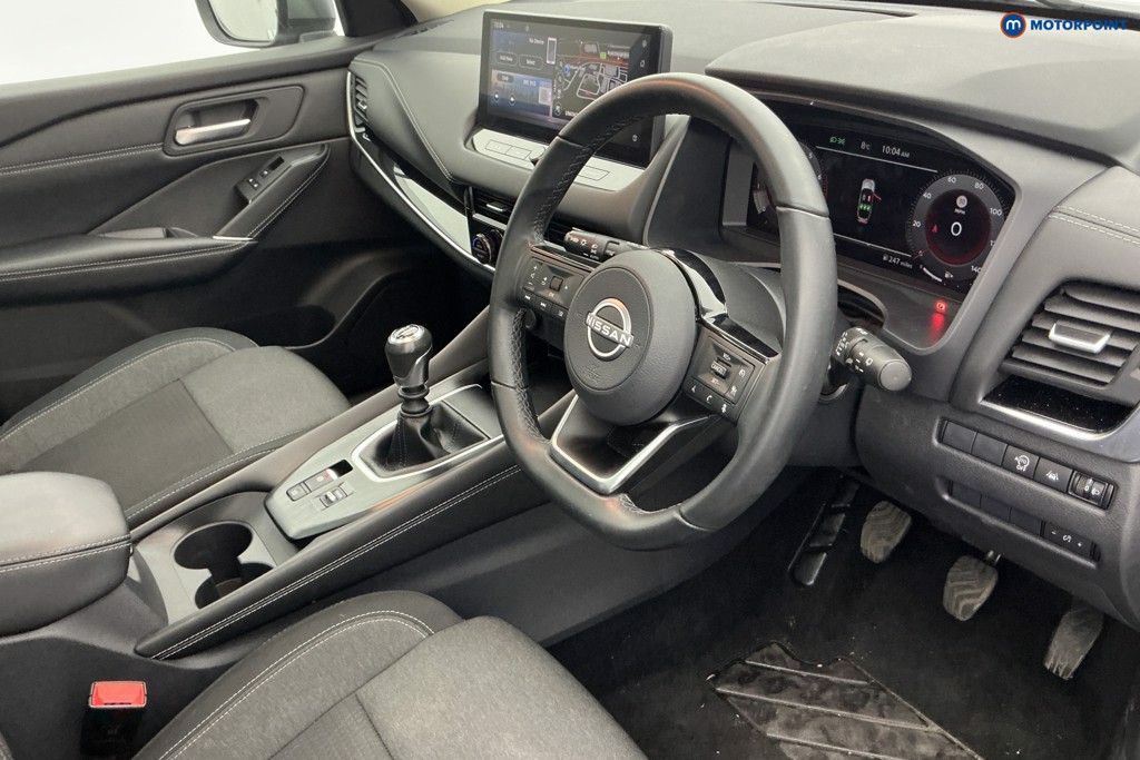 Nissan Qashqai N-Connecta Manual Petrol SUV - Stock Number (1588759) - 20th supplementary image
