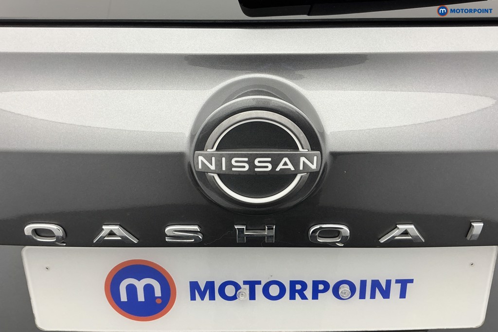 Nissan Qashqai N-Connecta Manual Petrol SUV - Stock Number (1588759) - 30th supplementary image