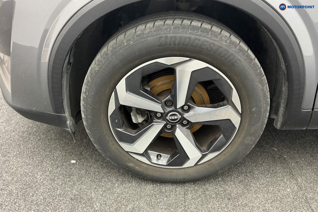 Nissan Qashqai N-Connecta Manual Petrol SUV - Stock Number (1588759) - 34th supplementary image