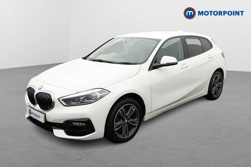 BMW 1 Series Sport Automatic Petrol Hatchback - Stock Number (1589015) - Passenger side front corner
