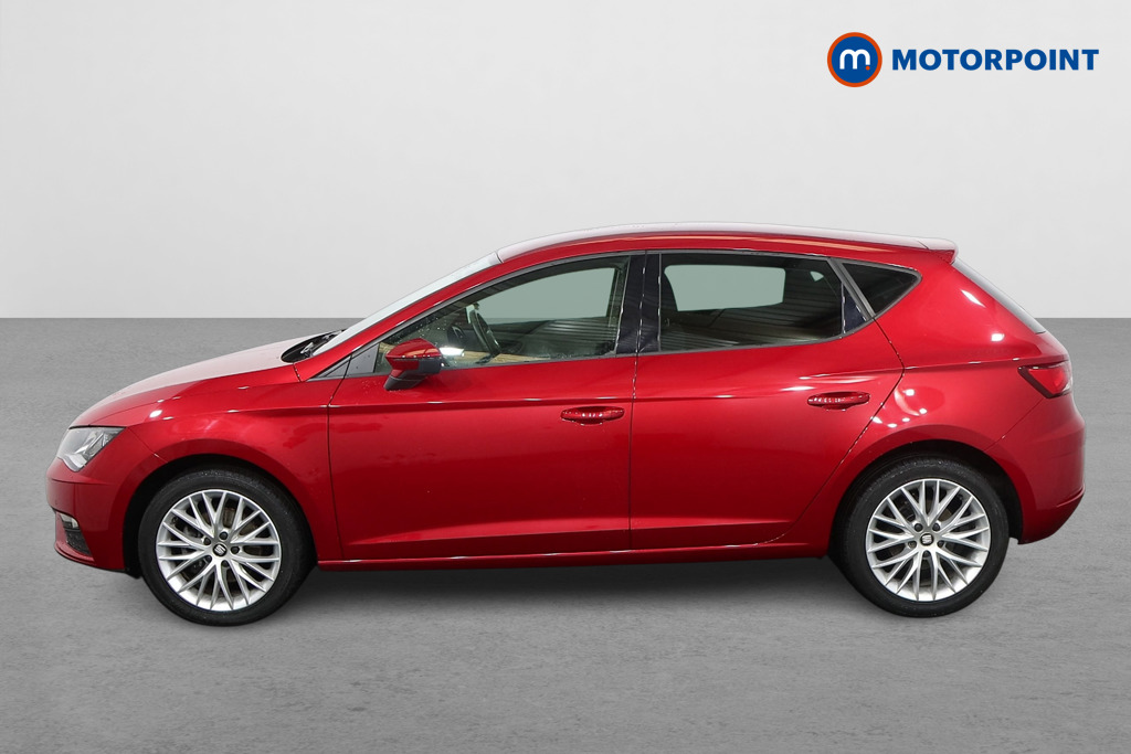 Seat Leon Se Dynamic Manual Petrol Hatchback - Stock Number (1589209) - Passenger side