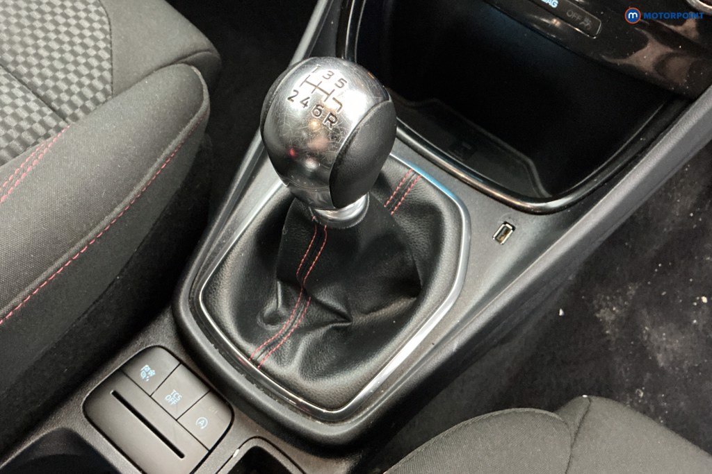 Ford Puma St-Line Manual Petrol SUV - Stock Number (1589354) - 15th supplementary image