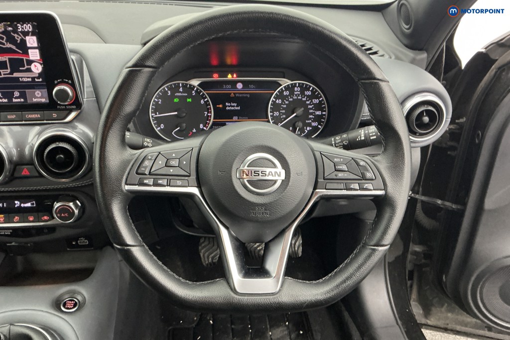 Nissan Juke N-Connecta Manual Petrol SUV - Stock Number (1589406) - 6th supplementary image