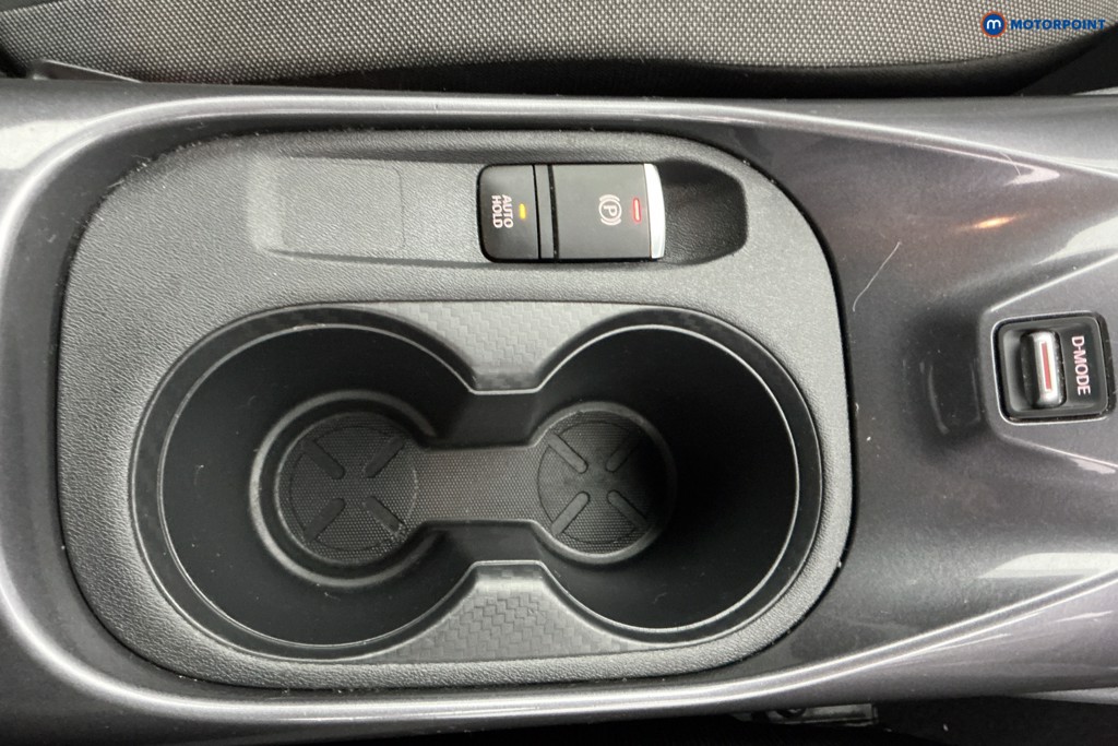 Nissan Juke N-Connecta Manual Petrol SUV - Stock Number (1589406) - 14th supplementary image