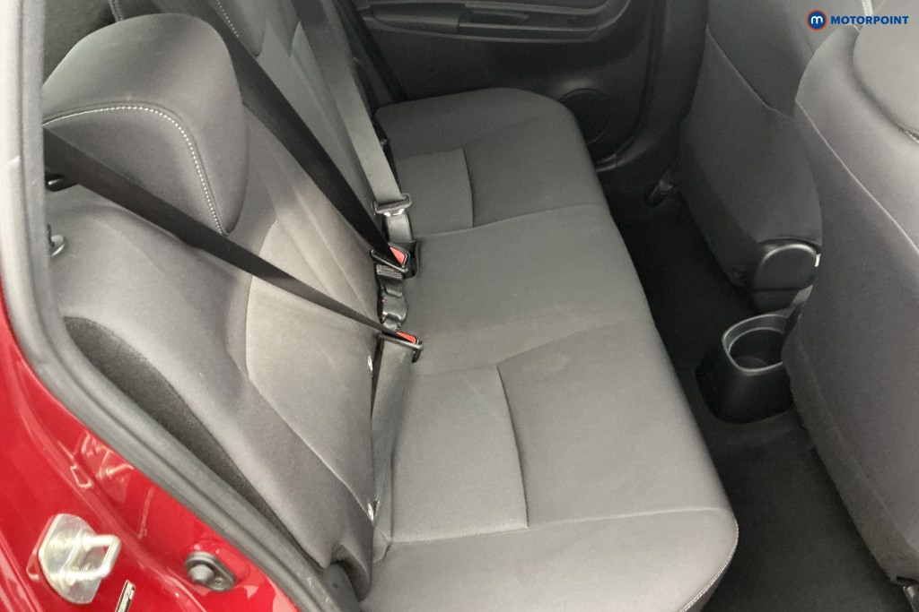 Toyota Yaris Bi-Tone Manual Petrol Hatchback - Stock Number (1589419) - 4th supplementary image