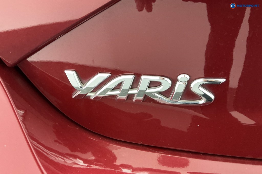 Toyota Yaris Bi-Tone Manual Petrol Hatchback - Stock Number (1589419) - 29th supplementary image