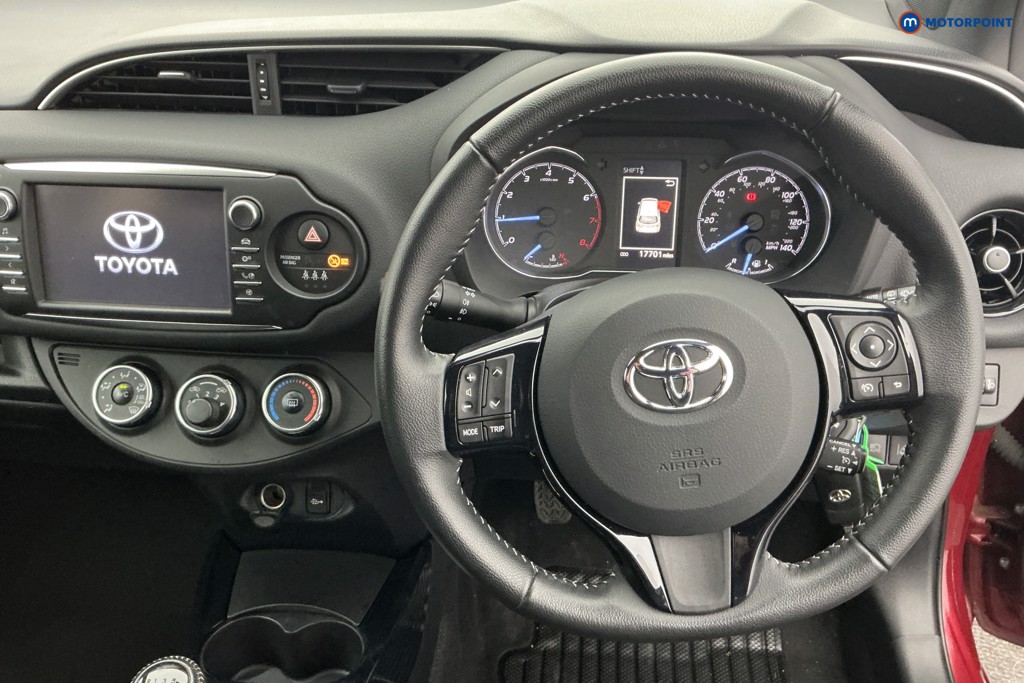 Toyota Yaris Bi-Tone Manual Petrol Hatchback - Stock Number (1589419) - 1st supplementary image