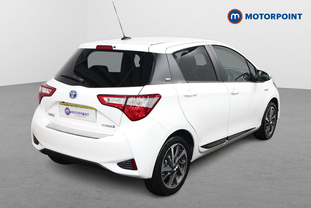 Toyota Yaris Y20 Automatic Petrol-Electric Hybrid Hatchback - Stock Number (1590163) - Drivers side rear corner