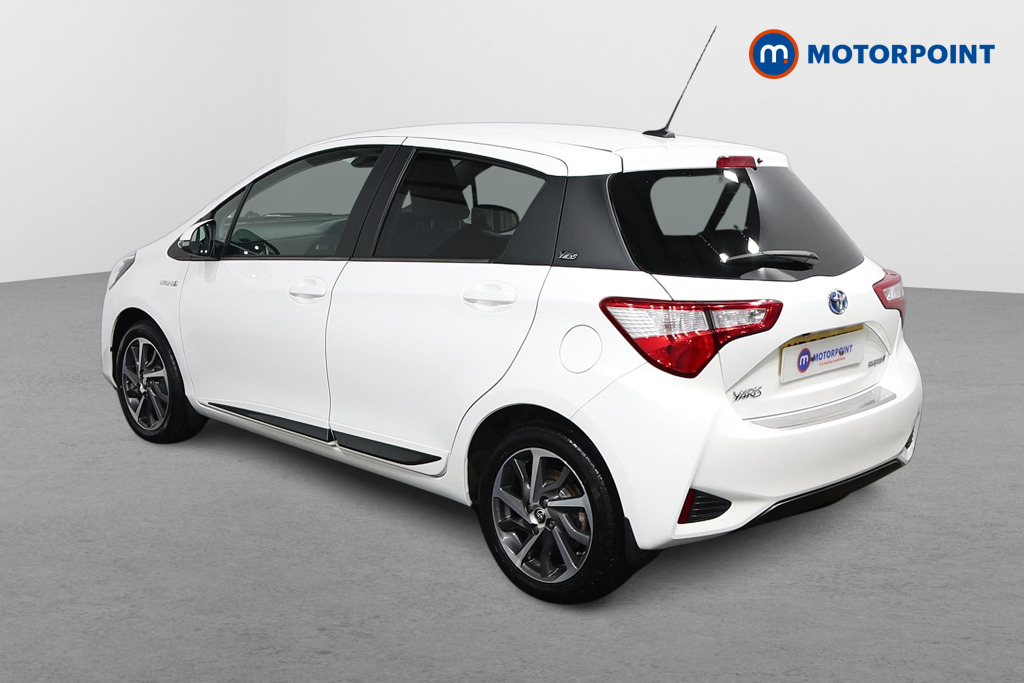 Toyota Yaris Y20 Automatic Petrol-Electric Hybrid Hatchback - Stock Number (1590163) - Passenger side rear corner