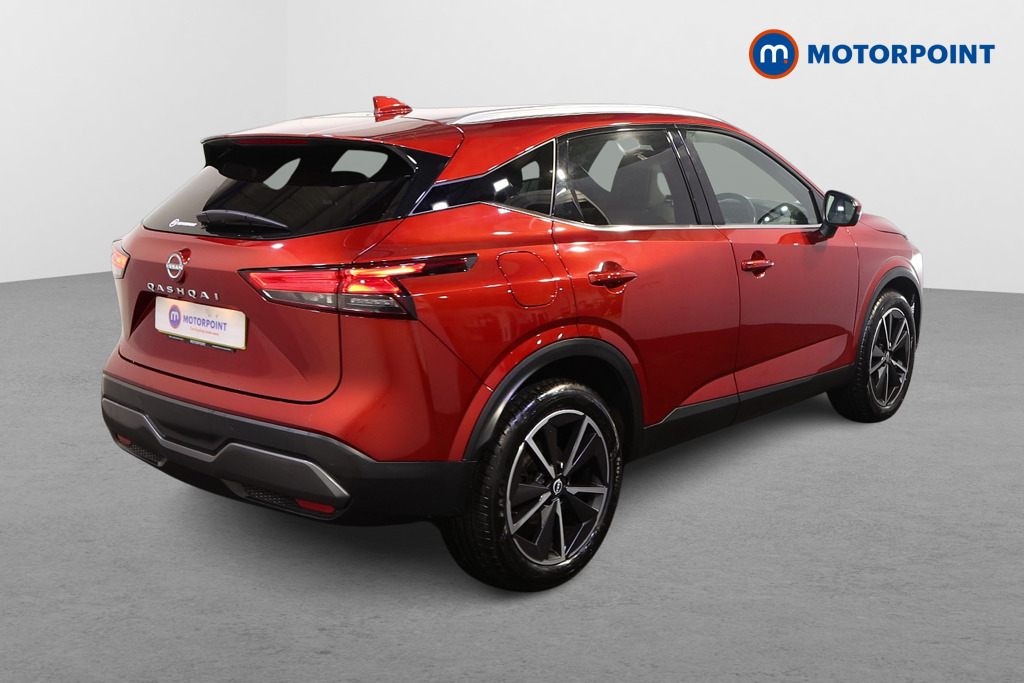 Nissan Qashqai Tekna Manual Petrol SUV - Stock Number (1591289) - Drivers side rear corner