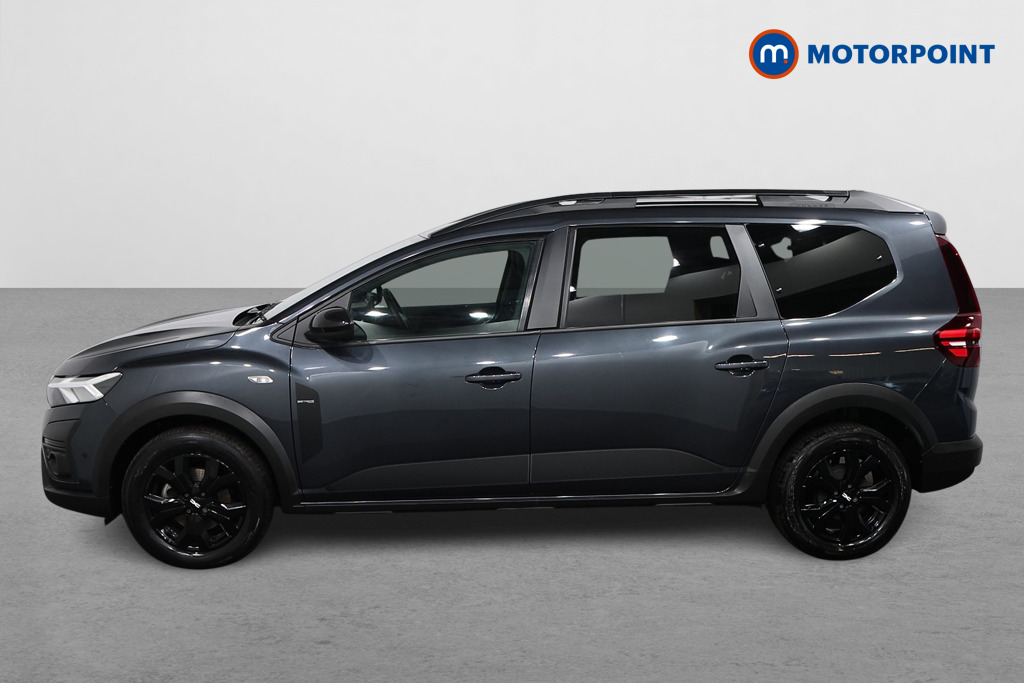 Dacia Jogger Extreme Se Manual Petrol People Carrier - Stock Number (1591360) - Passenger side