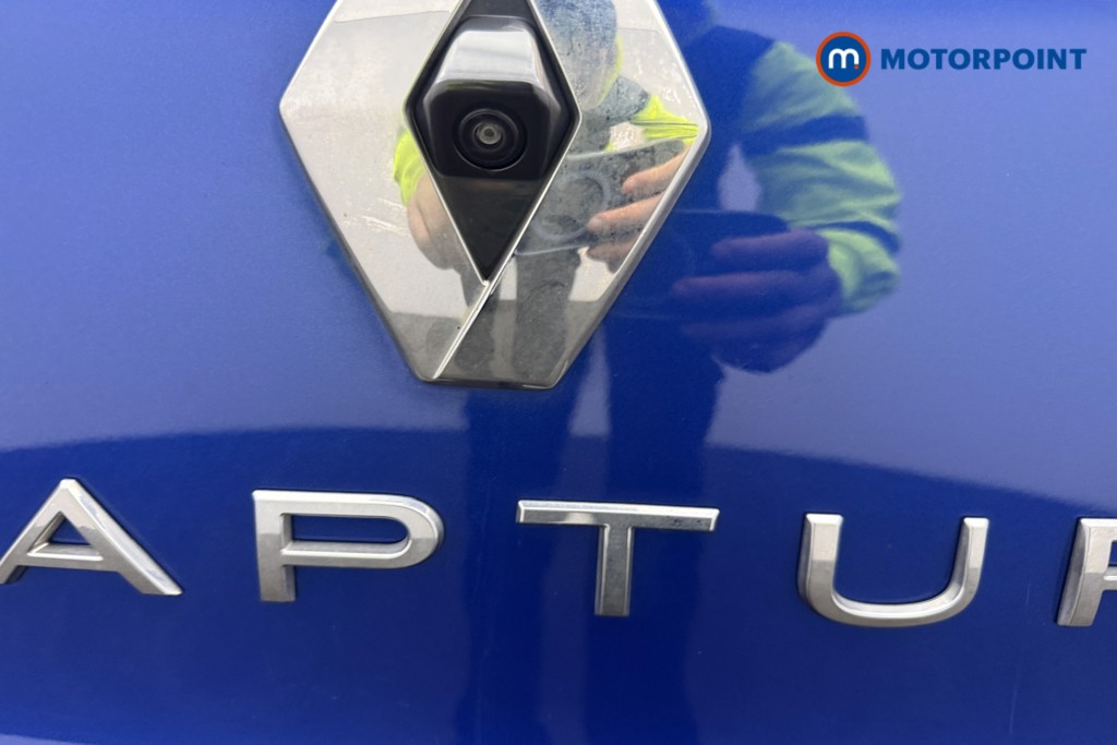 Renault Captur R.S. Line Manual Petrol SUV - Stock Number (1591755) - 12th supplementary image