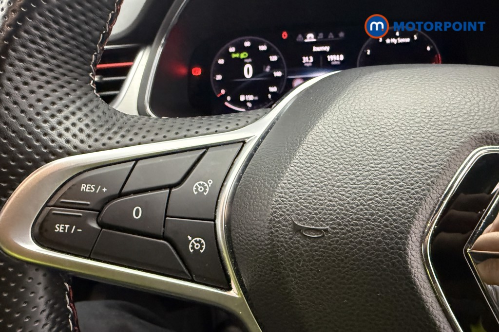 Renault Captur R.S. Line Manual Petrol SUV - Stock Number (1591755) - 28th supplementary image