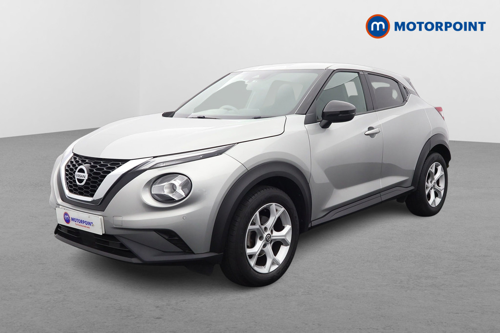 Nissan Juke N-Connecta Automatic Petrol SUV - Stock Number (1591756) - Passenger side front corner