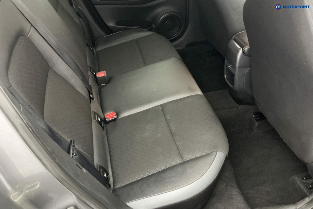 Nissan Juke N-Connecta Manual Petrol SUV - Stock Number (1591807) - 4th supplementary image