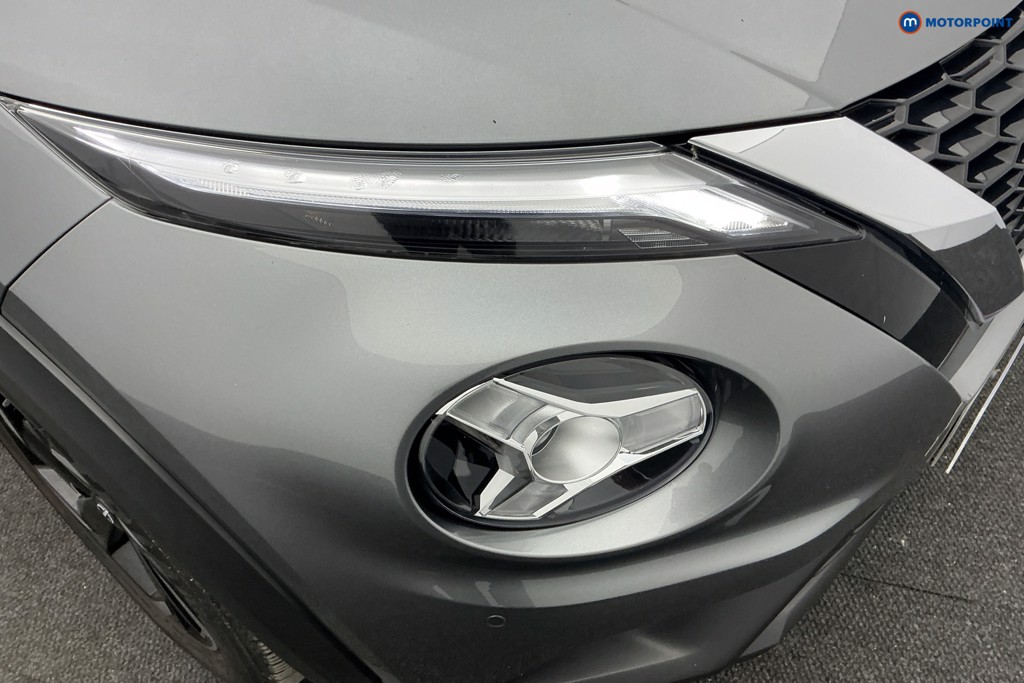 Nissan Juke N-Connecta Manual Petrol SUV - Stock Number (1591807) - 26th supplementary image