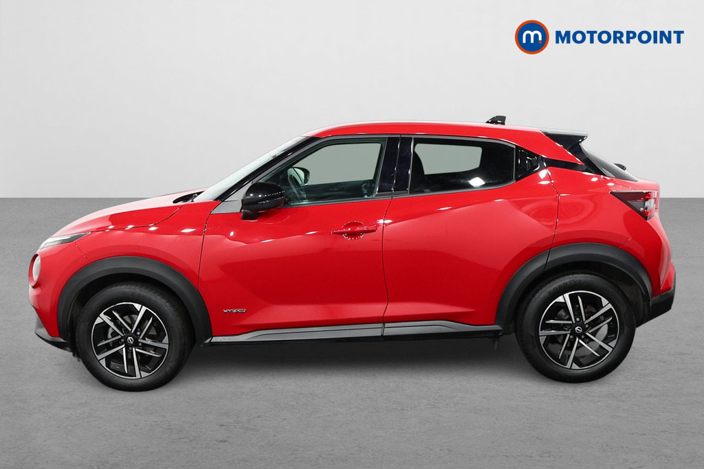 Nissan Juke N-Connecta Automatic Petrol-Electric Hybrid SUV - Stock Number (1592059) - Passenger side