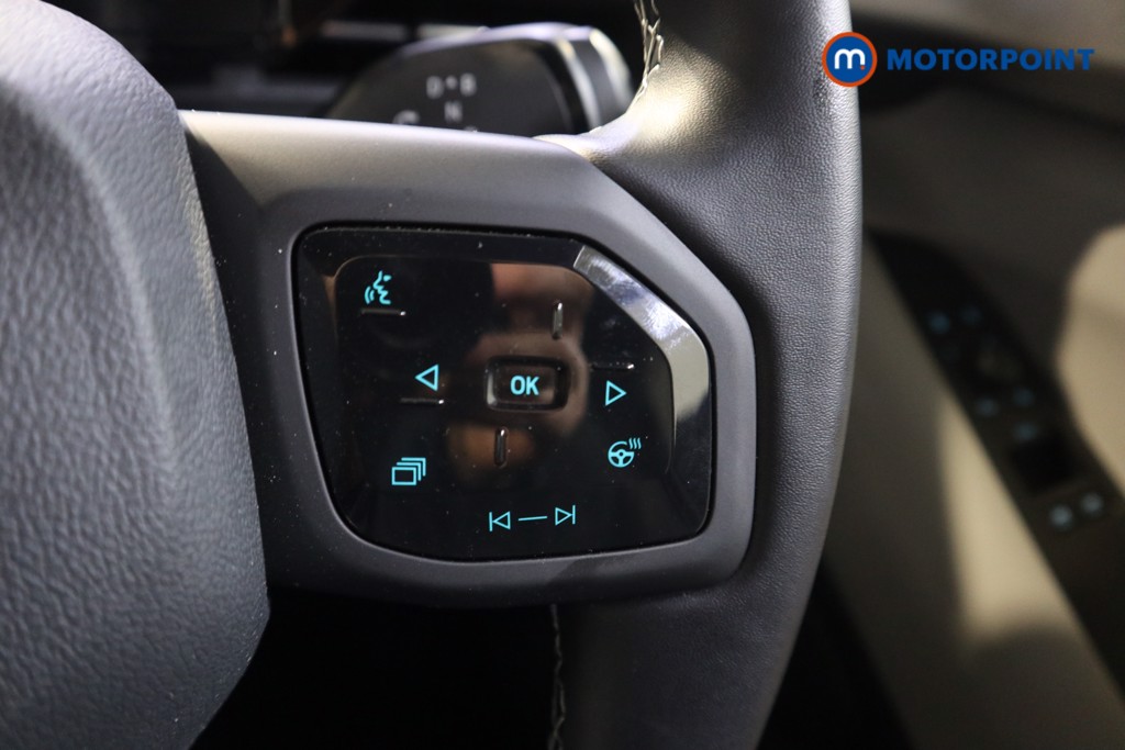 Ford Explorer Premium Automatic Electric SUV - Stock Number (1592192) - 4th supplementary image