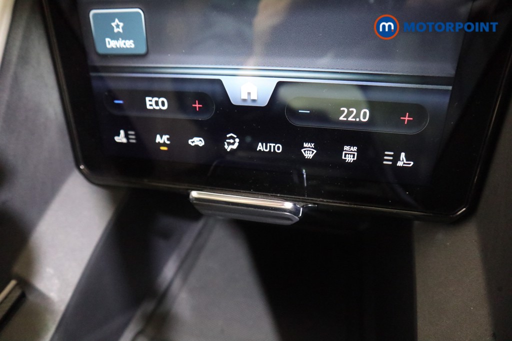 Ford Explorer Premium Automatic Electric SUV - Stock Number (1592192) - 8th supplementary image