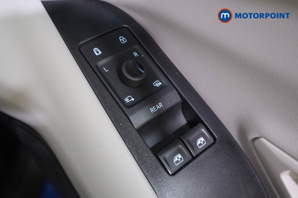 Ford Explorer Premium Automatic Electric SUV - Stock Number (1592192) - 12th supplementary image