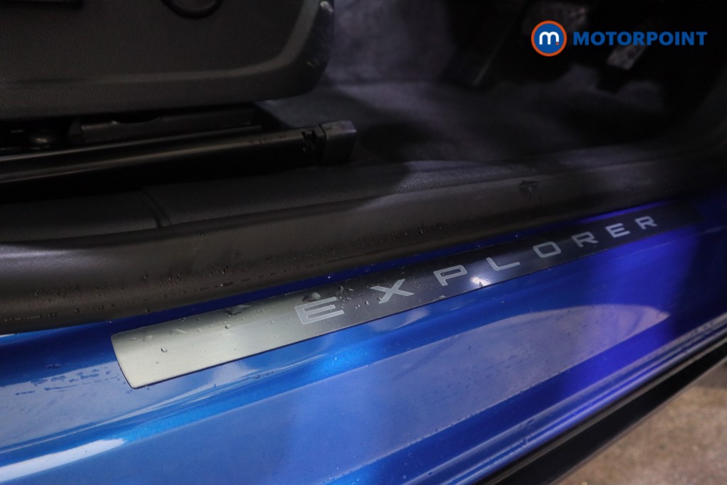 Ford Explorer Premium Automatic Electric SUV - Stock Number (1592192) - 14th supplementary image