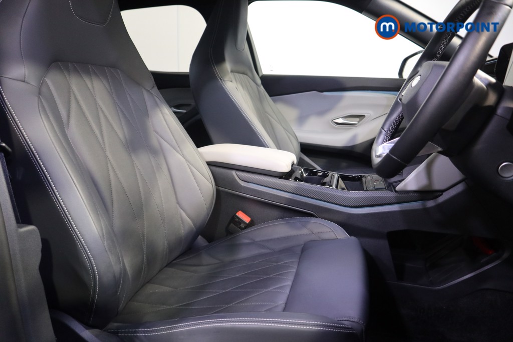 Ford Explorer Premium Automatic Electric SUV - Stock Number (1592192) - 16th supplementary image