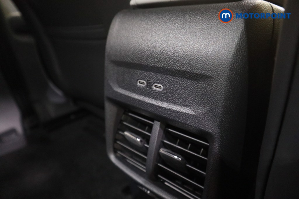 Ford Explorer Premium Automatic Electric SUV - Stock Number (1592192) - 19th supplementary image